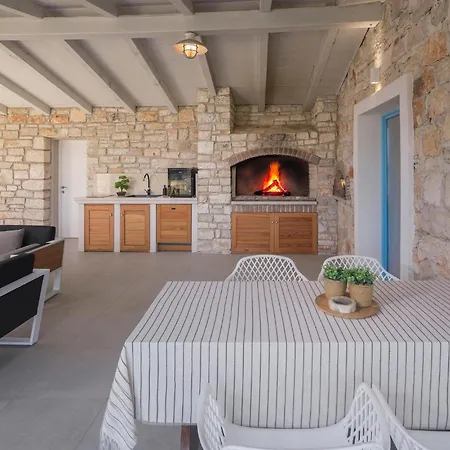 Holiday home 2 Bedroom Lovely In *