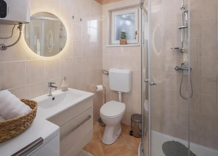 2 Bedroom Lovely In * Rovinj